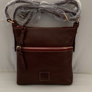 NWT - Dooney & Bourke Chestnut Letter Carrier Bag